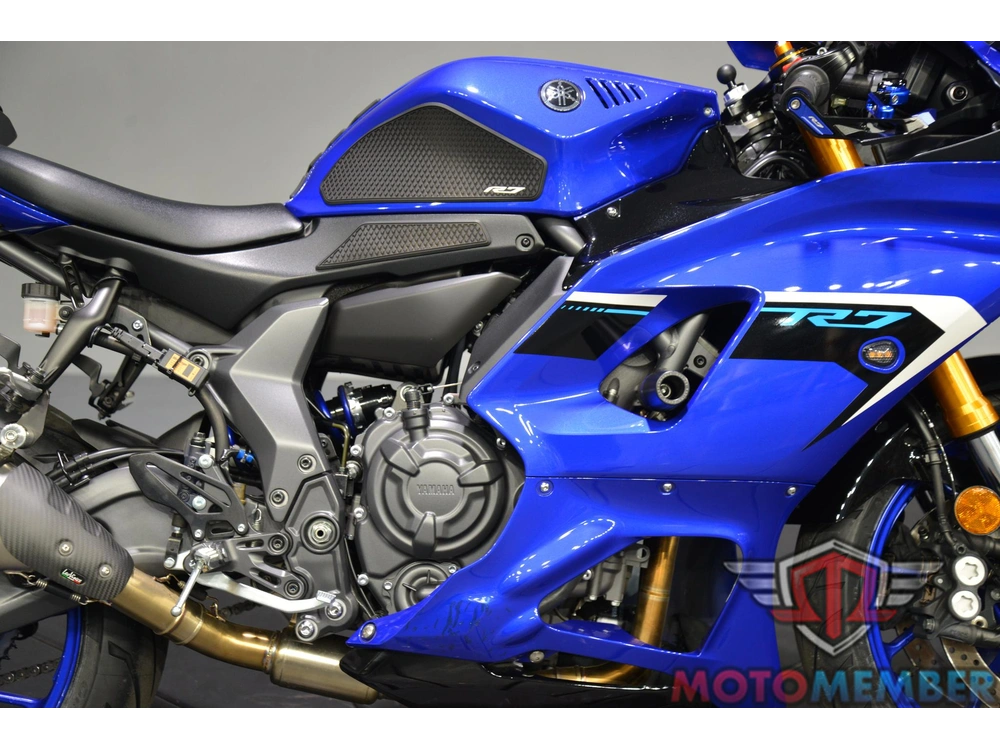 2025 Yamaha Yzf-r7 alt