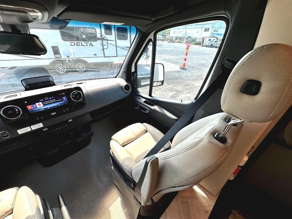 Thor Tiburon 24xl 2027 alt