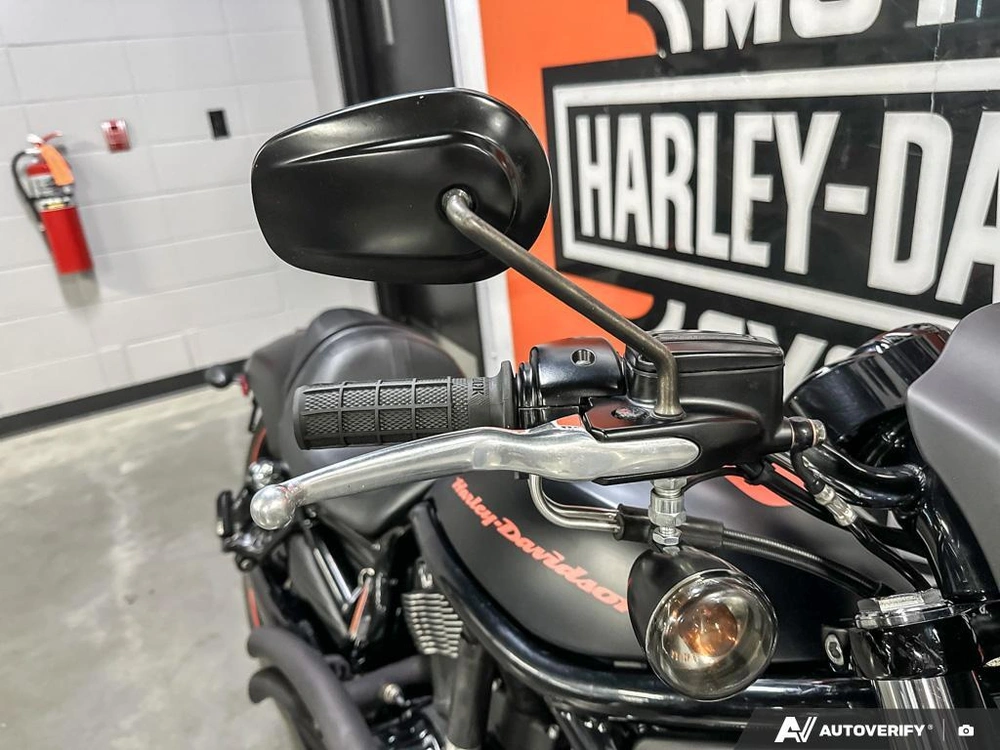 2011 Harley-davidson Night Rod Special alt