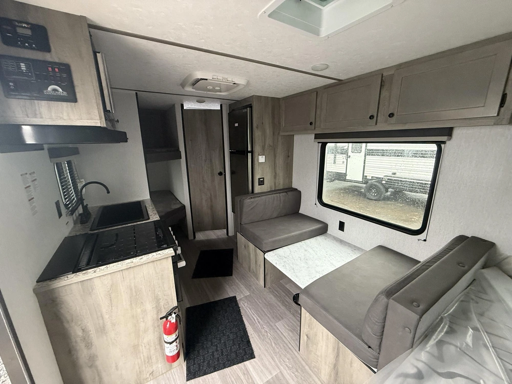 2027 Sunset Park Rv Sunlite Limited 21db alt