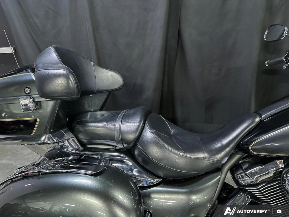 2011 Kawasaki Voyager 1700 alt