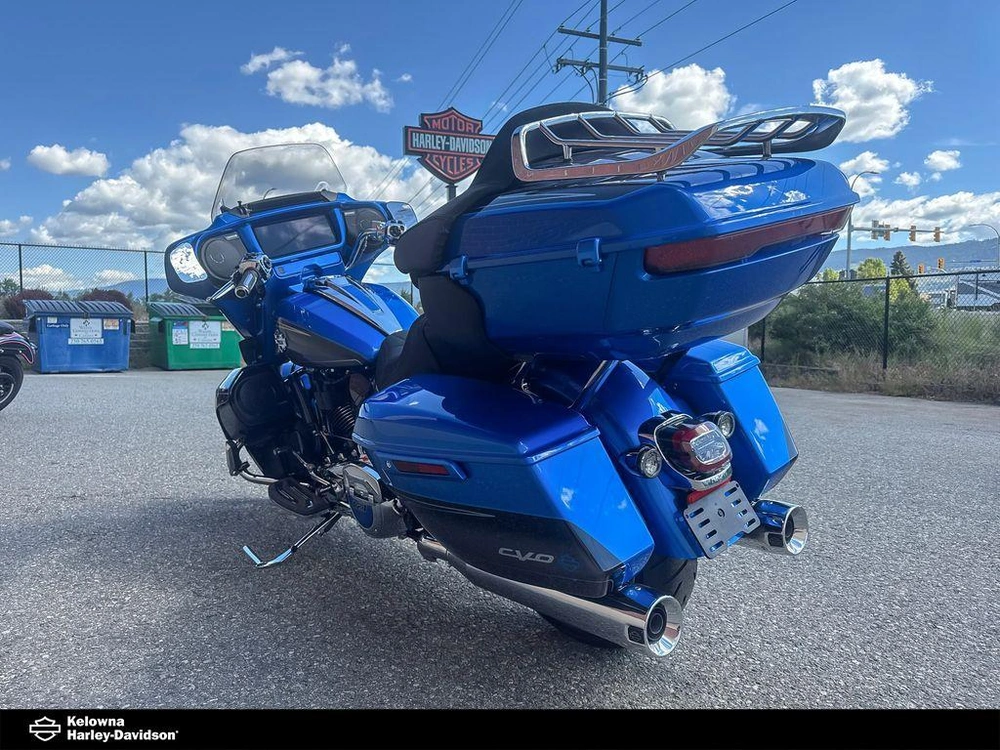2026 Harley-davidson Flhxlse - Cvo™ Street Glide® Limited alt