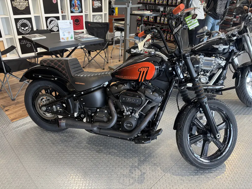 Harley-Davidson FXBBS  STREET BOB 2022