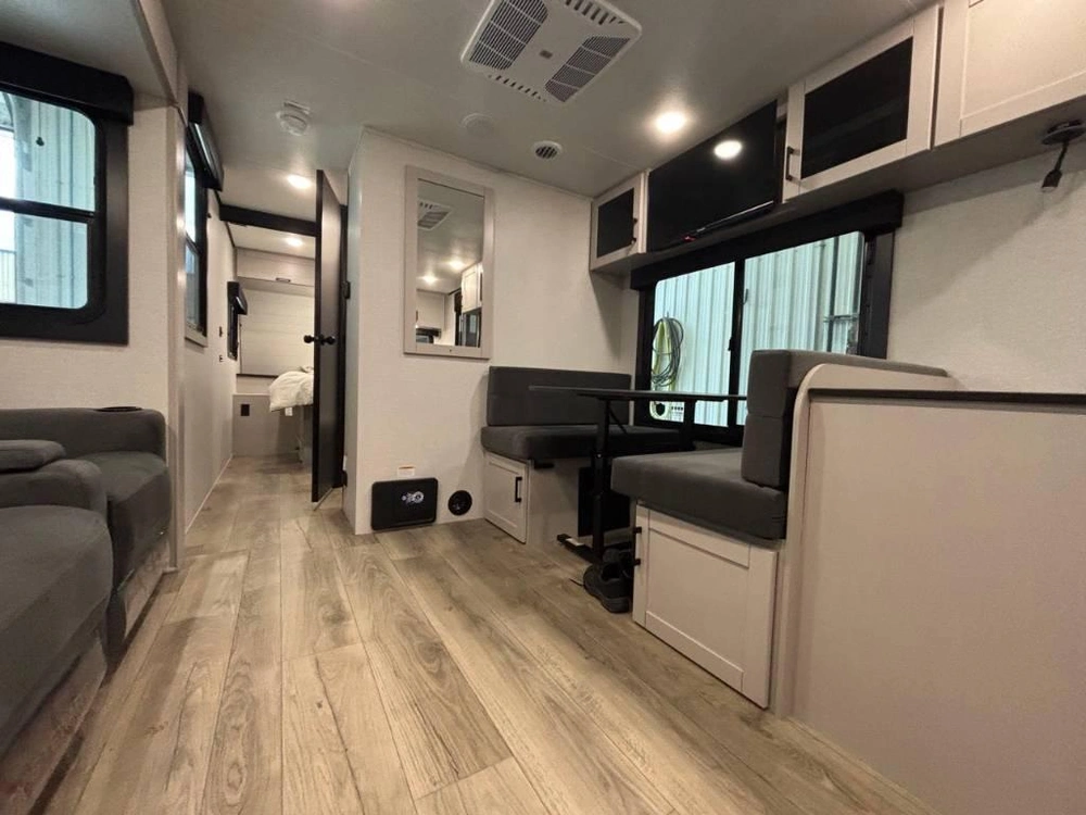 Jayco Jay Feather 23rk 2026 alt