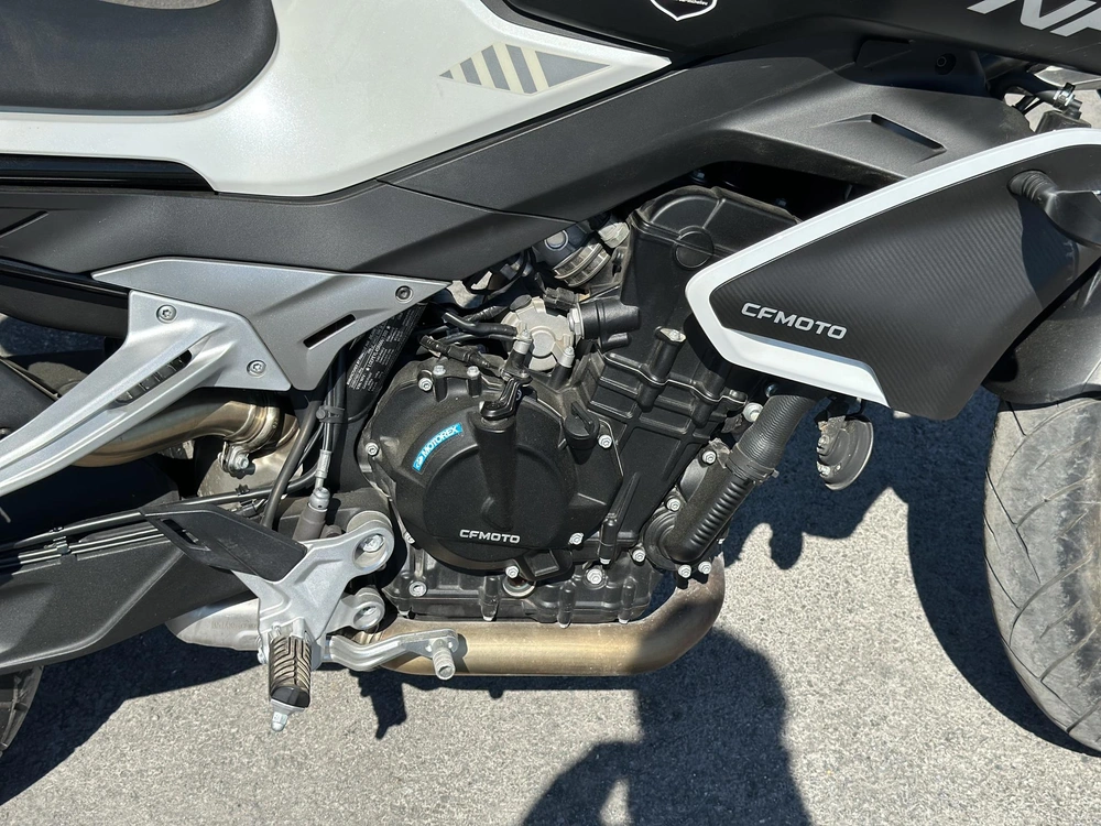 Cfmoto 800nk 2024 alt