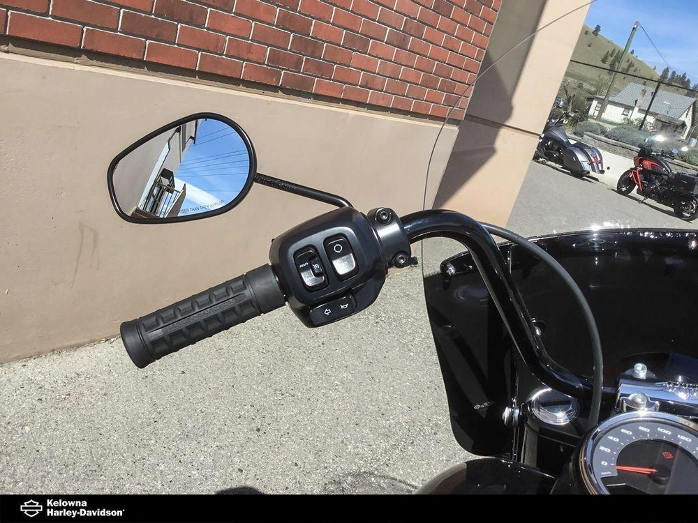 2026 Harley-davidson Flhc - Heritage Classic alt