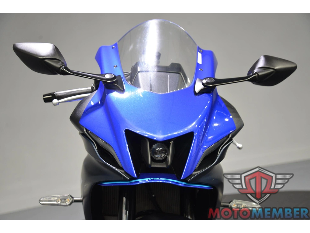 2022 Yamaha Yzf-r7 alt