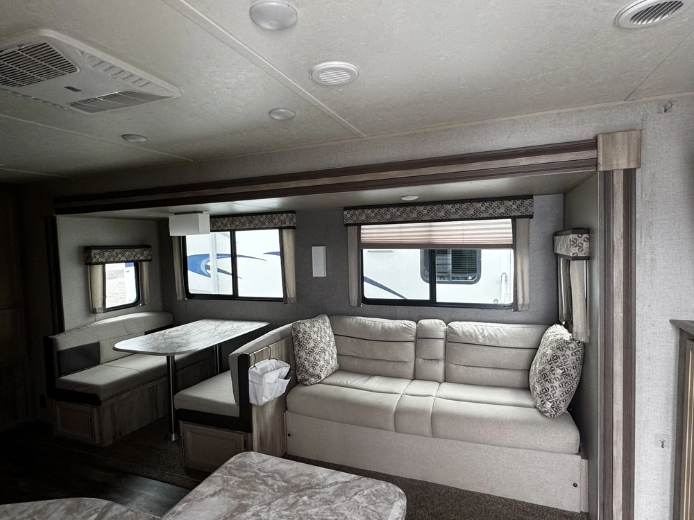 Coachmen Catalina 243rb 2020 alt