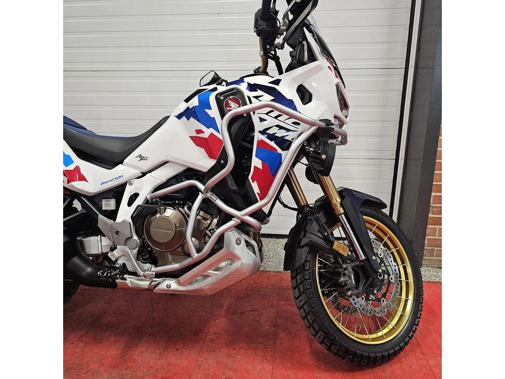 2024 Honda Africa Twin Adventure Sports alt