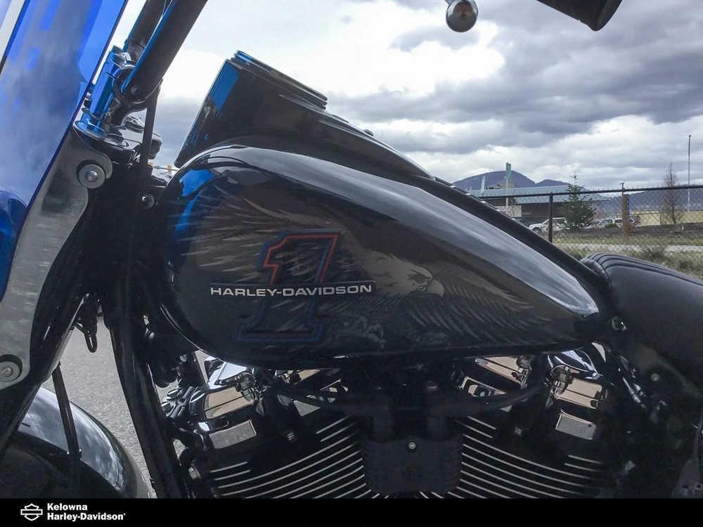 2026 Harley-davidson Flhc - Heritage Classic alt