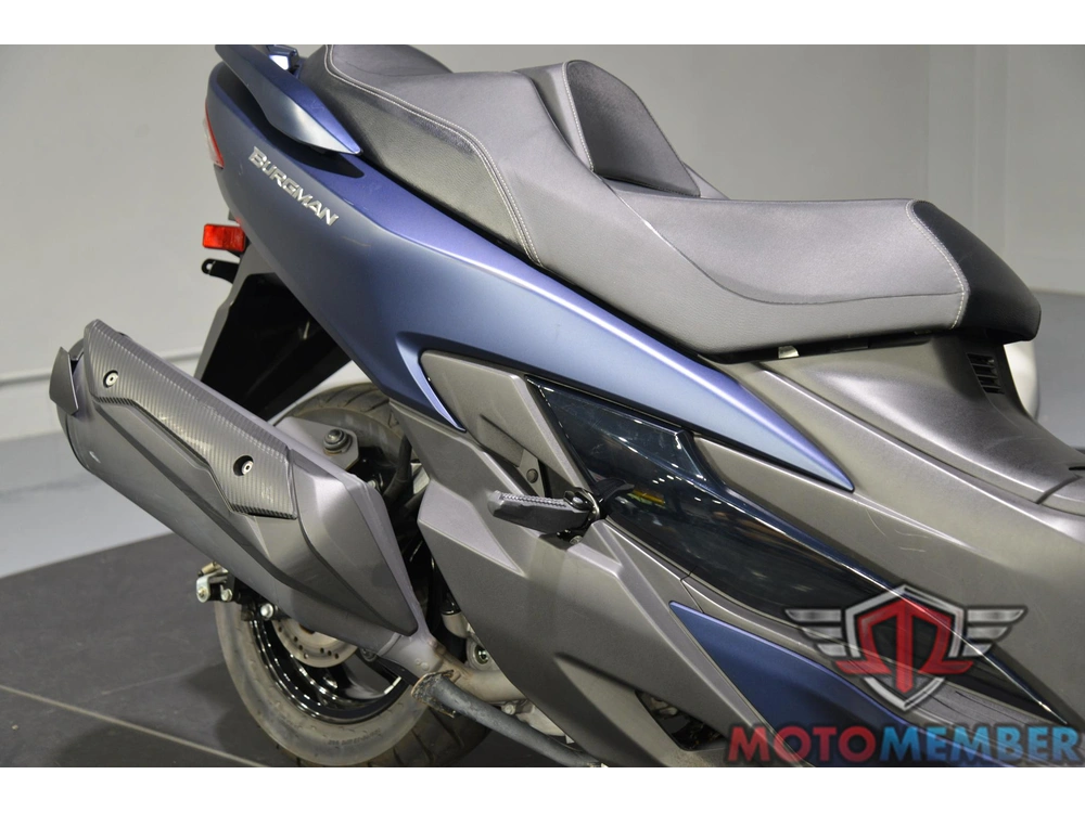2019 Suzuki Burgman 400 alt