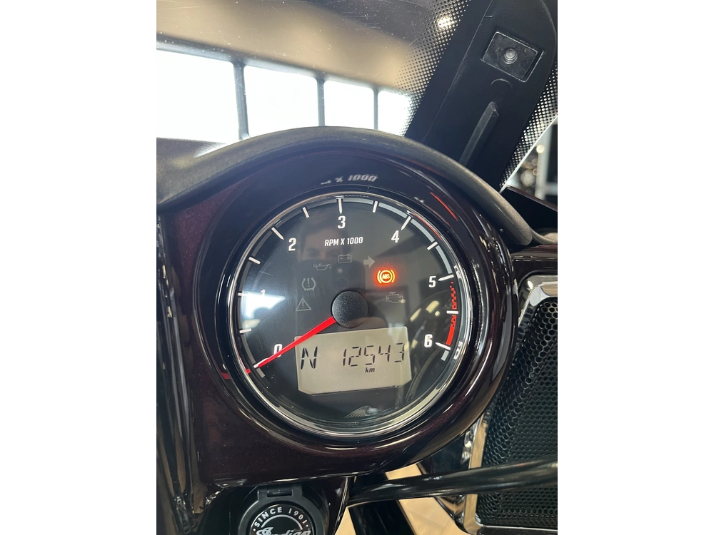Indian Motorcycle Roadmaster Limited 2022 alt