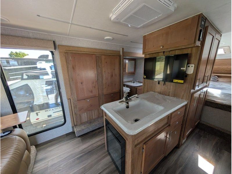 Host Camper Yukon 11,6 2027 alt