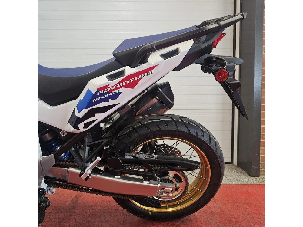 2026 Honda Africa Twin Adventure Sports Es alt