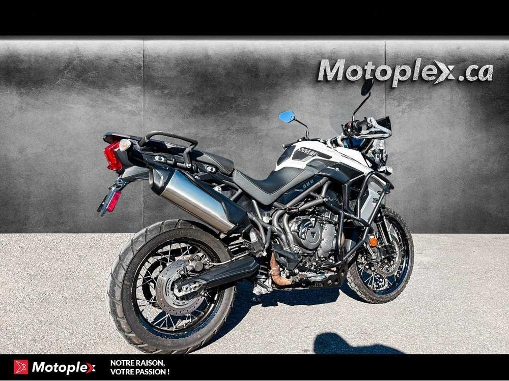 Triumph Tiger 800 2018 alt