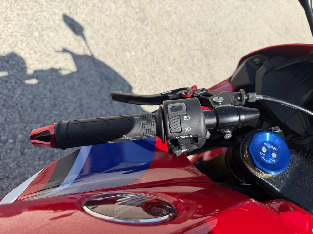 2024 Honda Cbr600rr alt