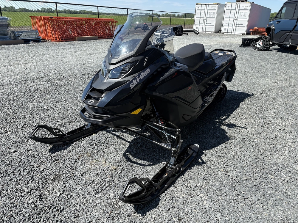 2026 Ski-doo Renegade X 900 Ace Turbo R Ripsaw 1.25" E.s. W/ 10.25" Touchscreen alt
