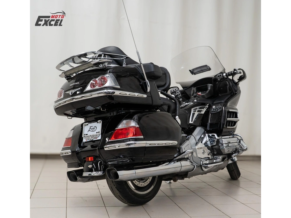 Honda Gold Wing 1800 2008 alt