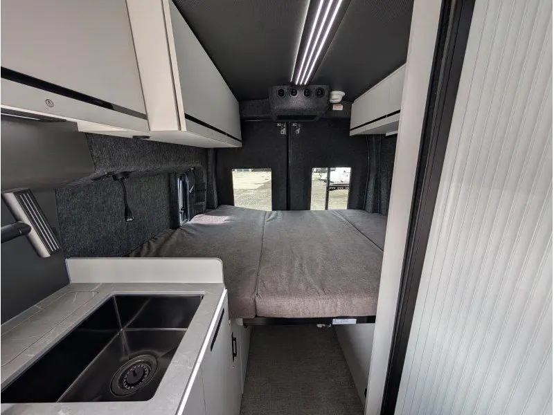 2027 Grand Design Lineage