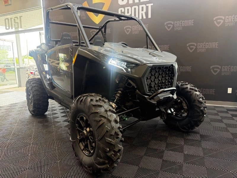 Polaris Rzr Xp 1000 Sport 2026 alt