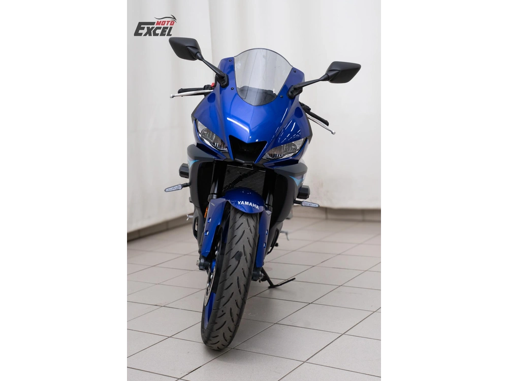 2024 Yamaha Yzf-r3 alt