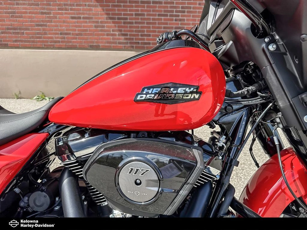 2026 Harley-davidson Flhx - Street Glide® alt