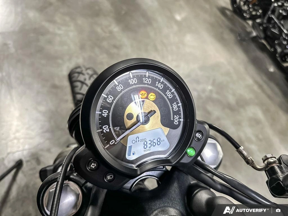 2018 Triumph Bobber alt