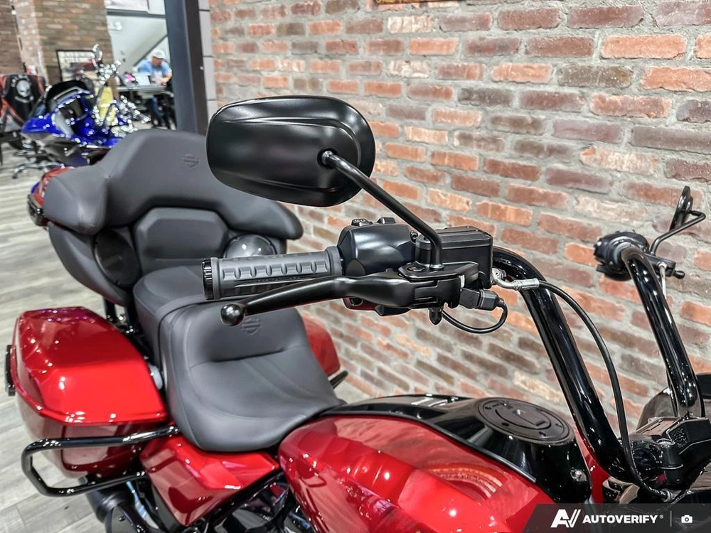 2026 Harley-davidson Road Glide Limited alt