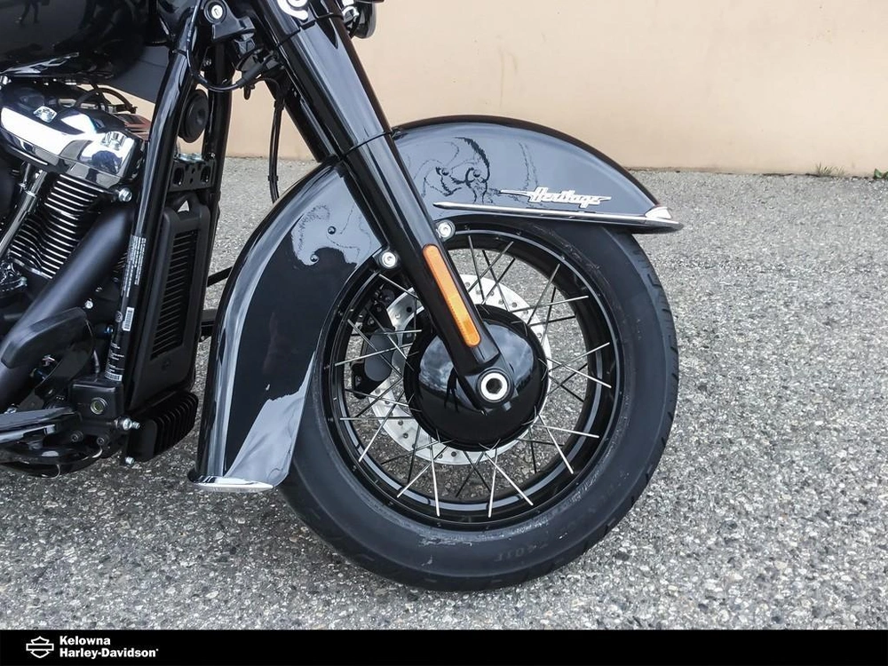 2026 Harley-davidson Flhc - Heritage Classic alt