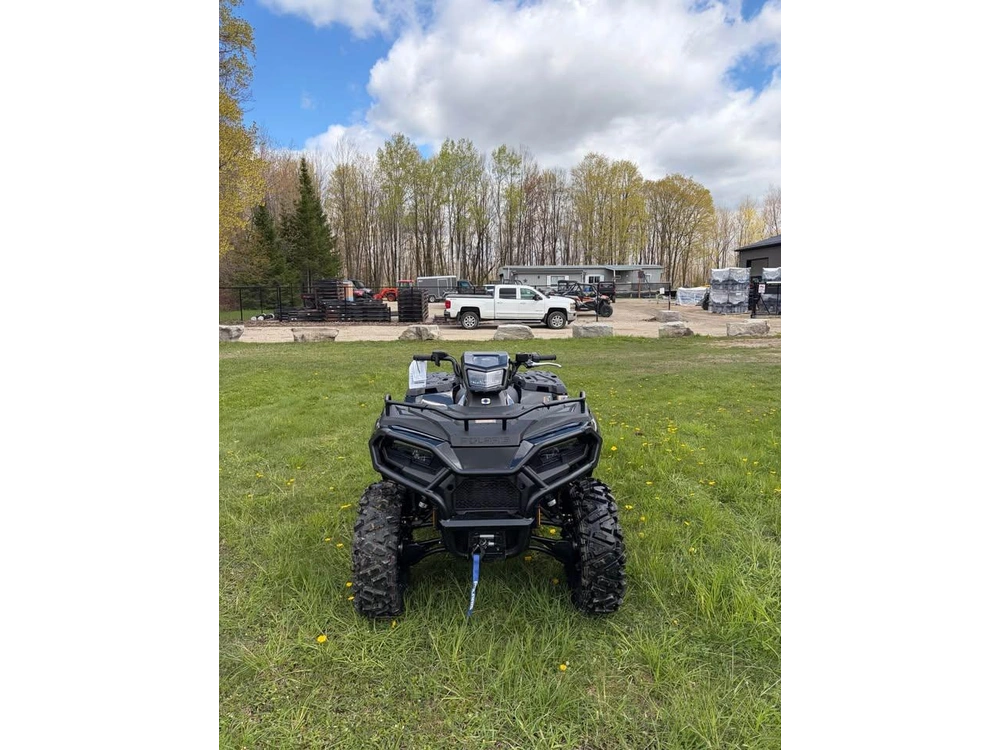 2026 Polaris Sportsman 570 Trail Onyx Black Trail alt