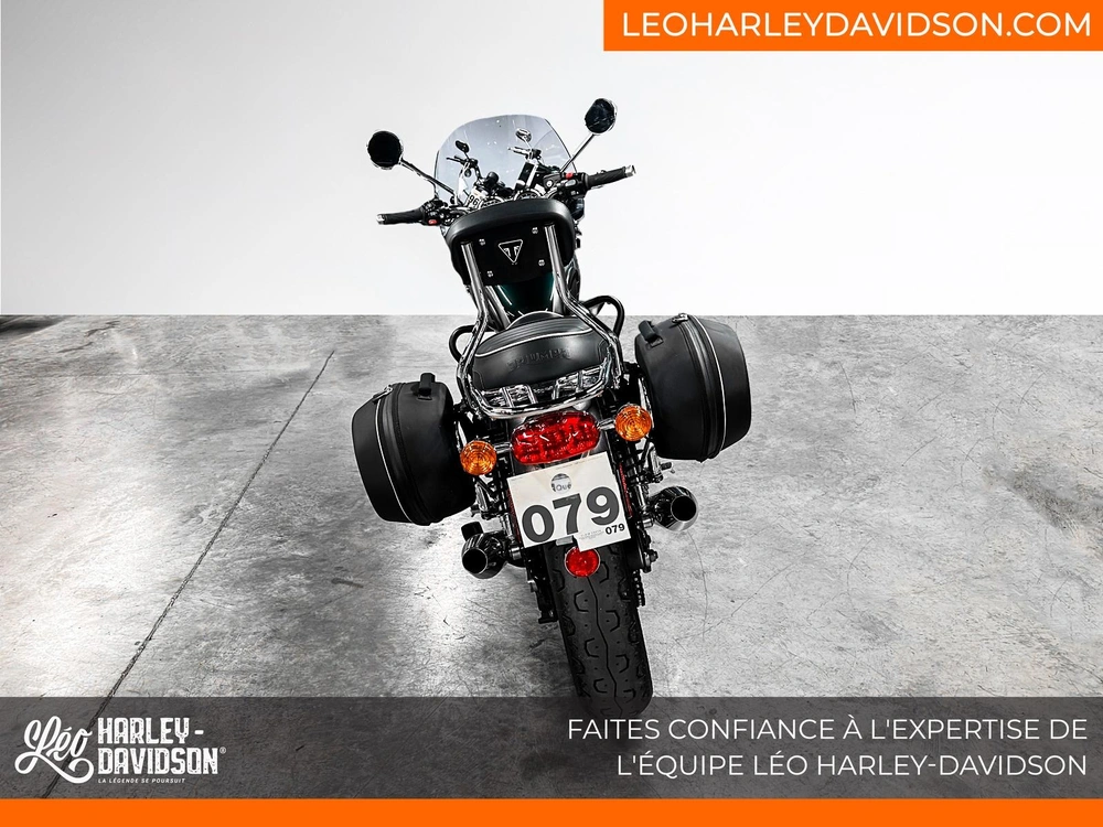2022 Triumph Bonneville T120 alt
