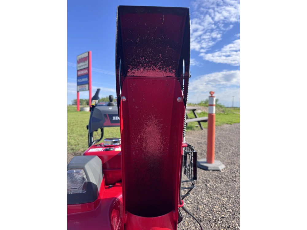 2020 Honda Hss928ct Snowblower, Used alt