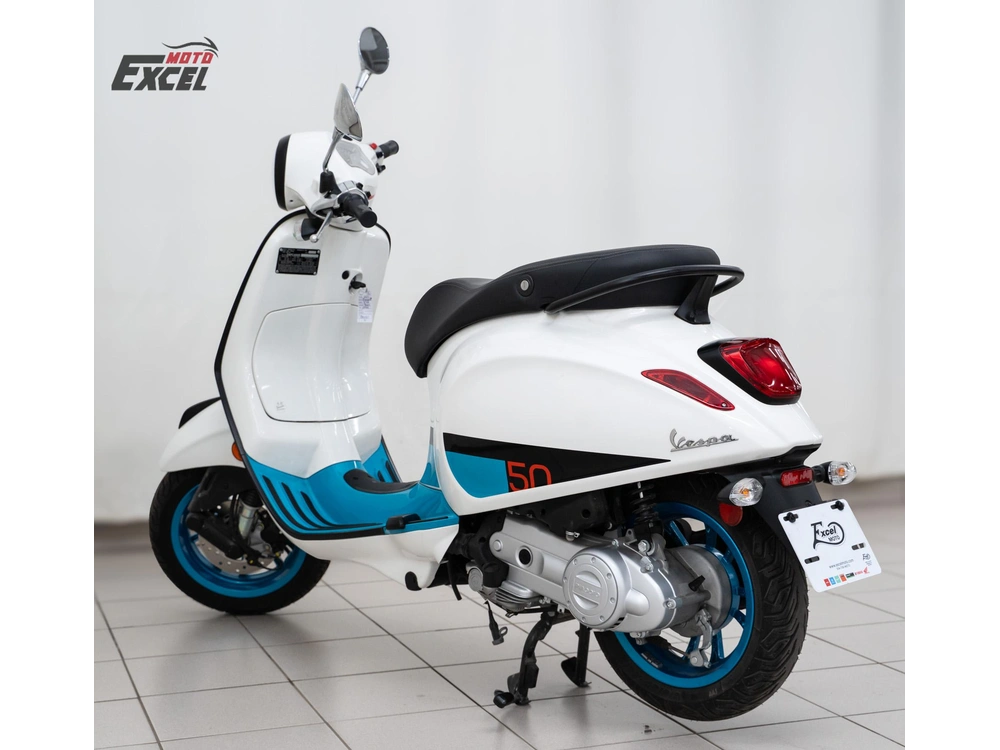 2023 Vespa Primavera Se alt