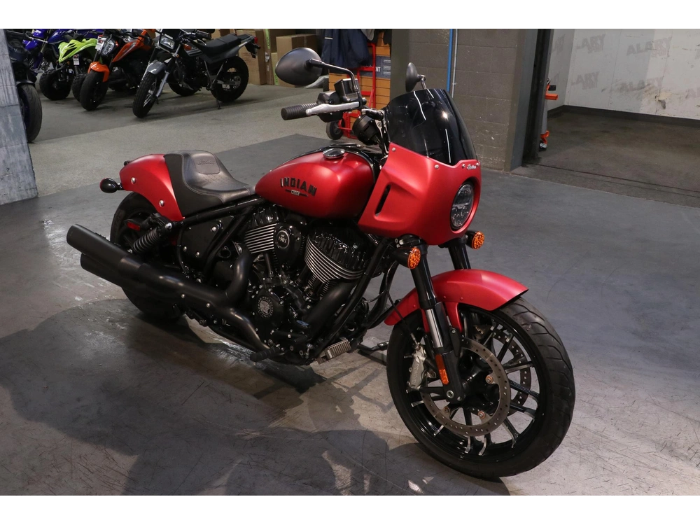 Indian Motorcycle Sport Chief Dark Horse 2023 alt