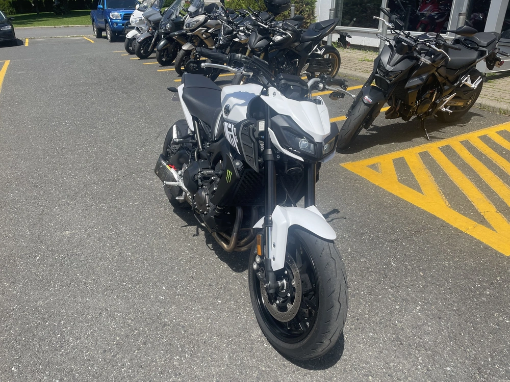 Yamaha Fz 09 2017 alt