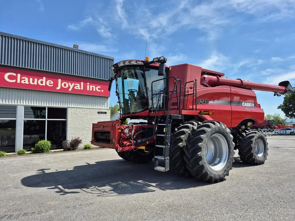 Case IH 8240  2015