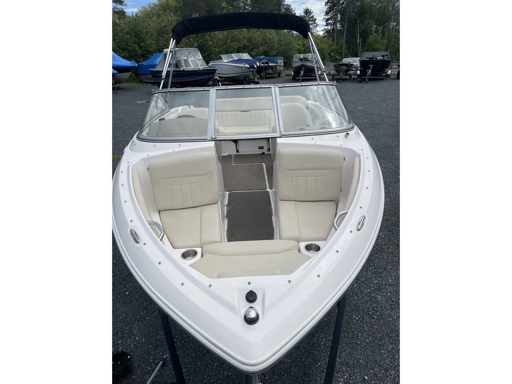 2009 Regal 1900 Regal alt