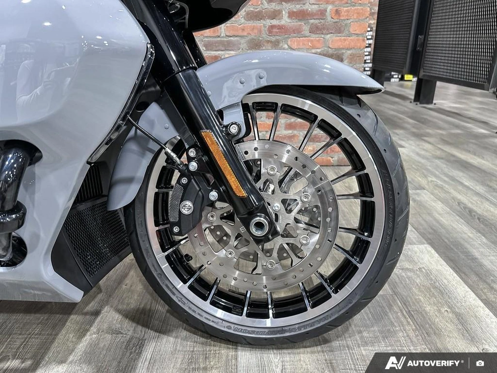 2026 Harley-davidson Road Glide Limited alt