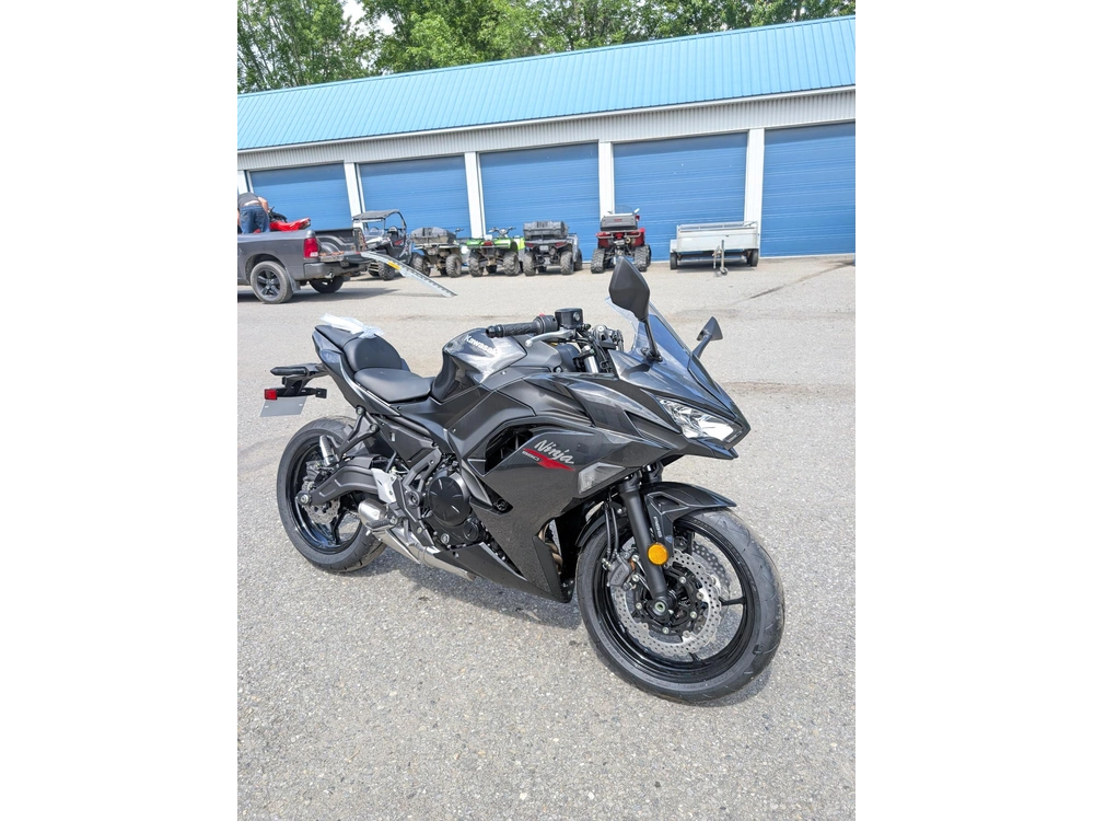 2026 Kawasaki Ninja 650 Noir 🎯 Versatile Sport Motorcycle R7 Cbr650r Gsx-8r Comfort Daily Performance 🟢 alt