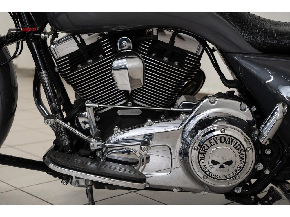 Harley-davidson Flhxs 2015 alt
