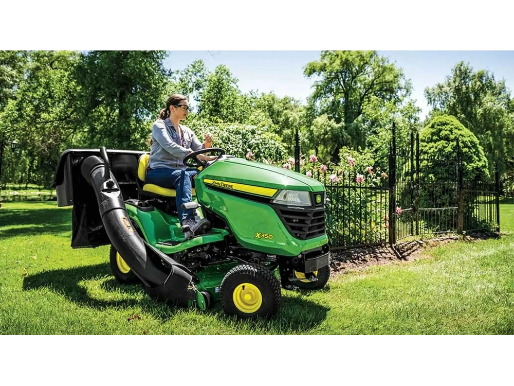 2025 John Deere X350 With 48 Inch Deck alt
