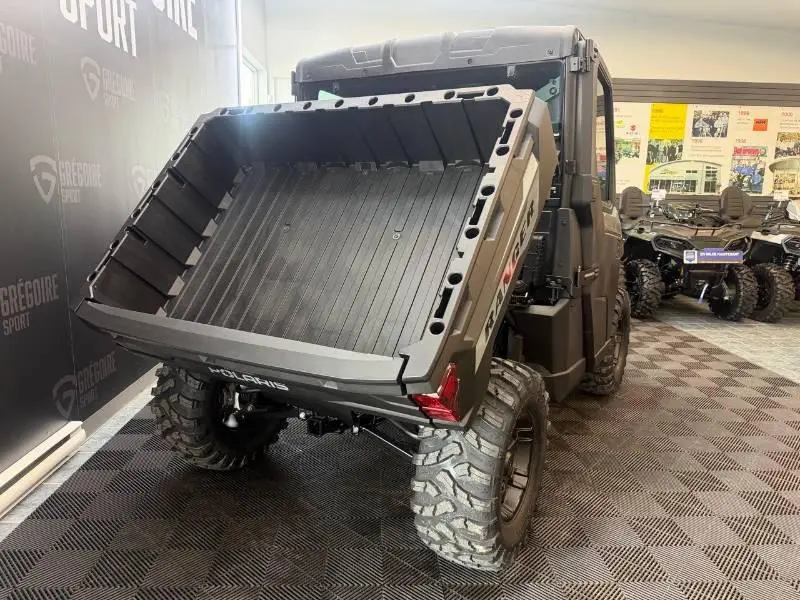 2027 Polaris RANGER XP 1000 AVEC CAB