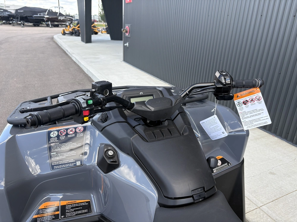 2026 Can-am Outlander Dps 700 1etf alt