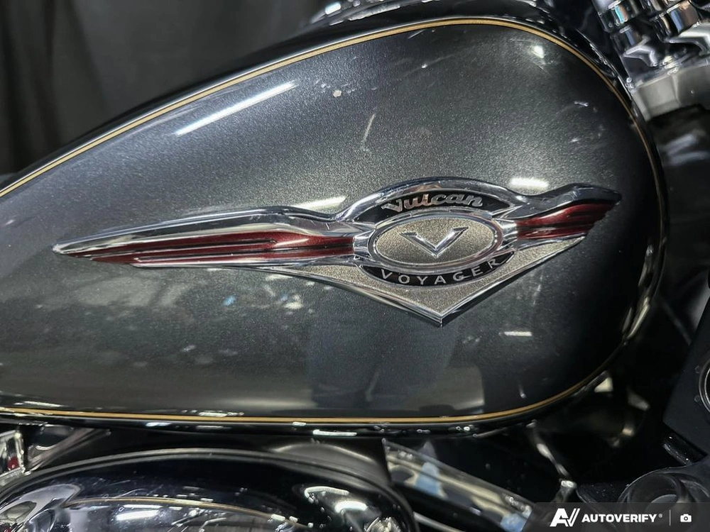 2011 Kawasaki Voyager 1700 alt