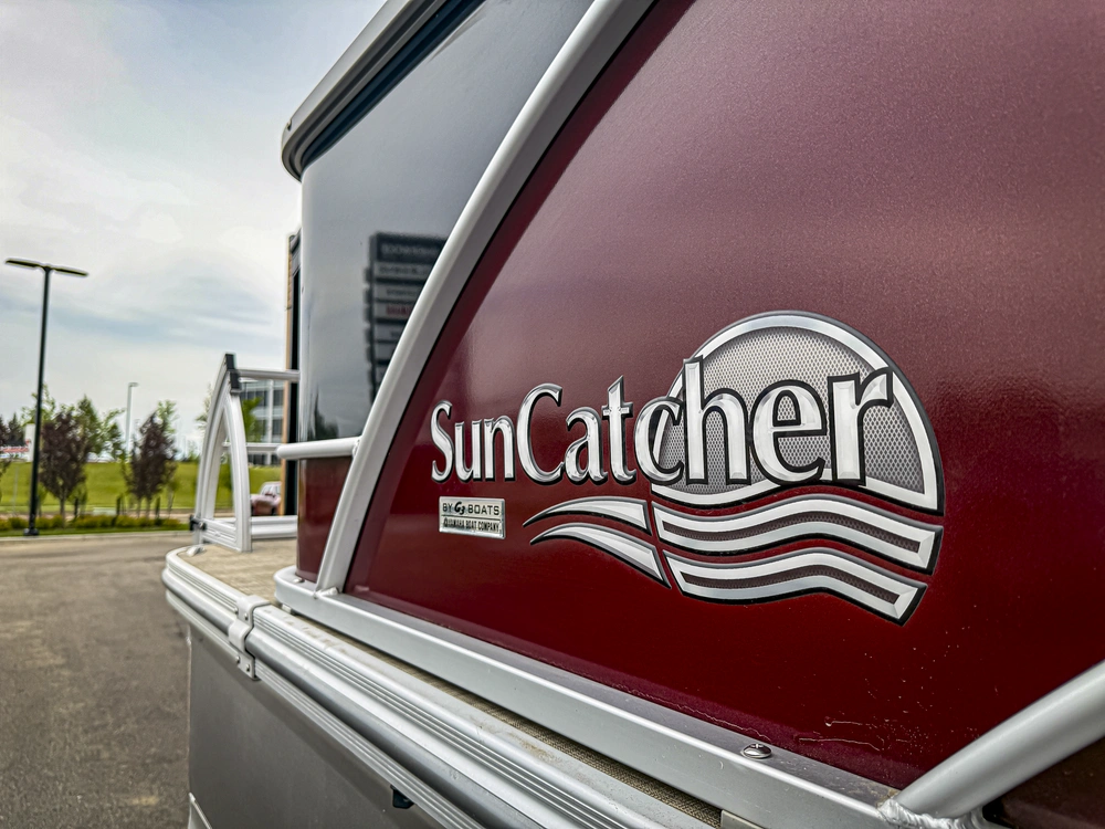 2024 Suncatcher Select 320fc Tritoon alt