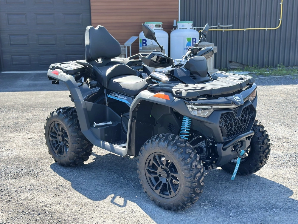 Cfmoto Cforce 800 Touring Noir 2026 alt