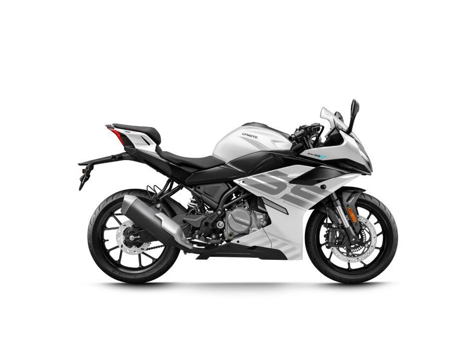 Cfmoto 300ss Inventaire À Venir Sous Peu !!! 2026 alt