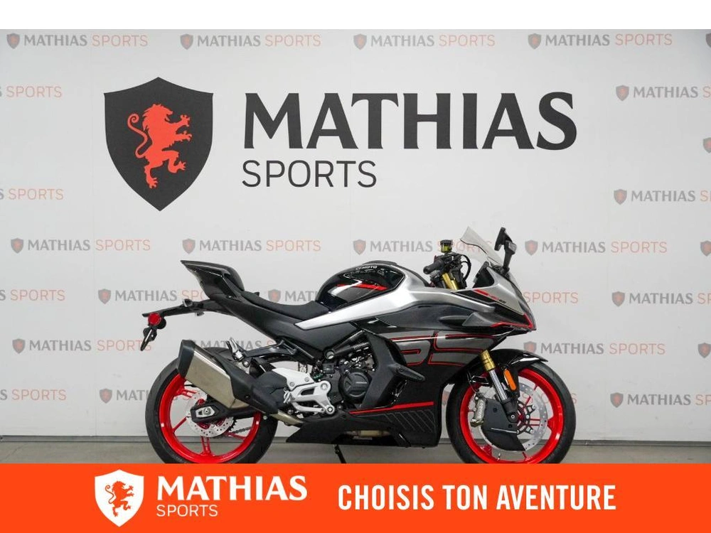 2026 Cfmoto 450ss alt