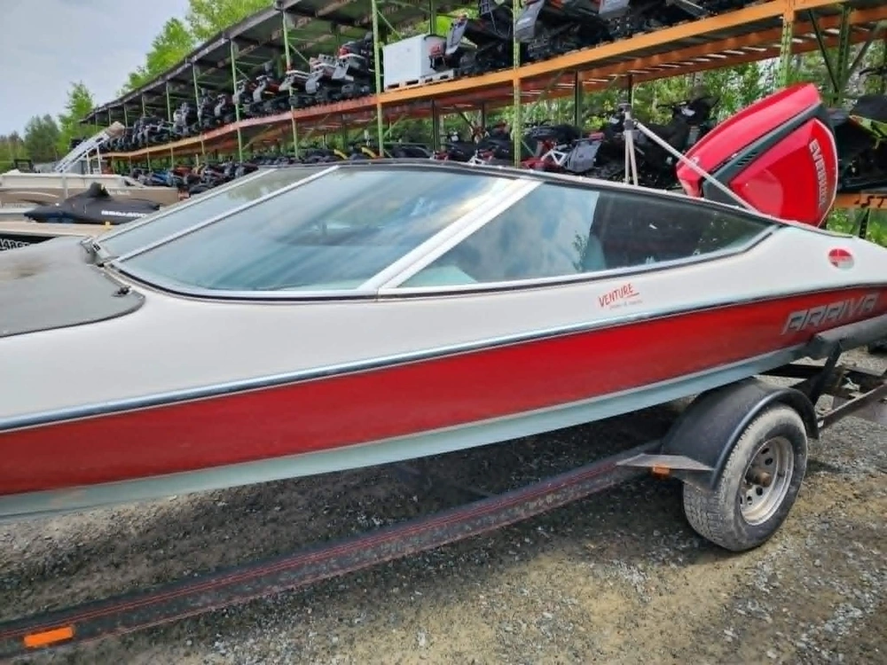 1990 Other Arriva Venture alt