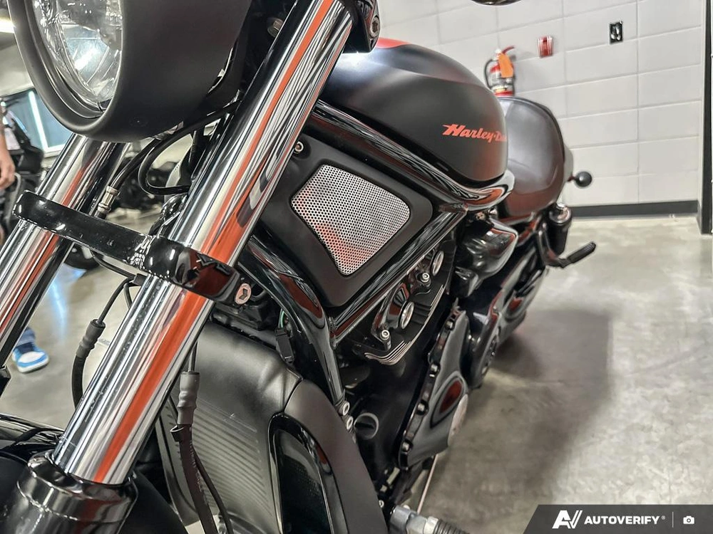 2011 Harley-davidson Night Rod Special alt